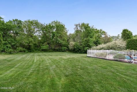 2501 Angelina Drive Schenectady NY 12309
