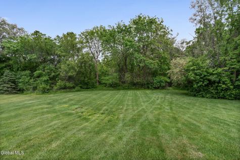 2501 Angelina Drive Schenectady NY 12309