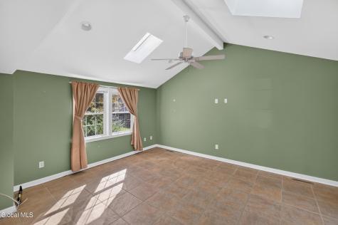 1189 Mcclellan Street Schenectady NY 12309