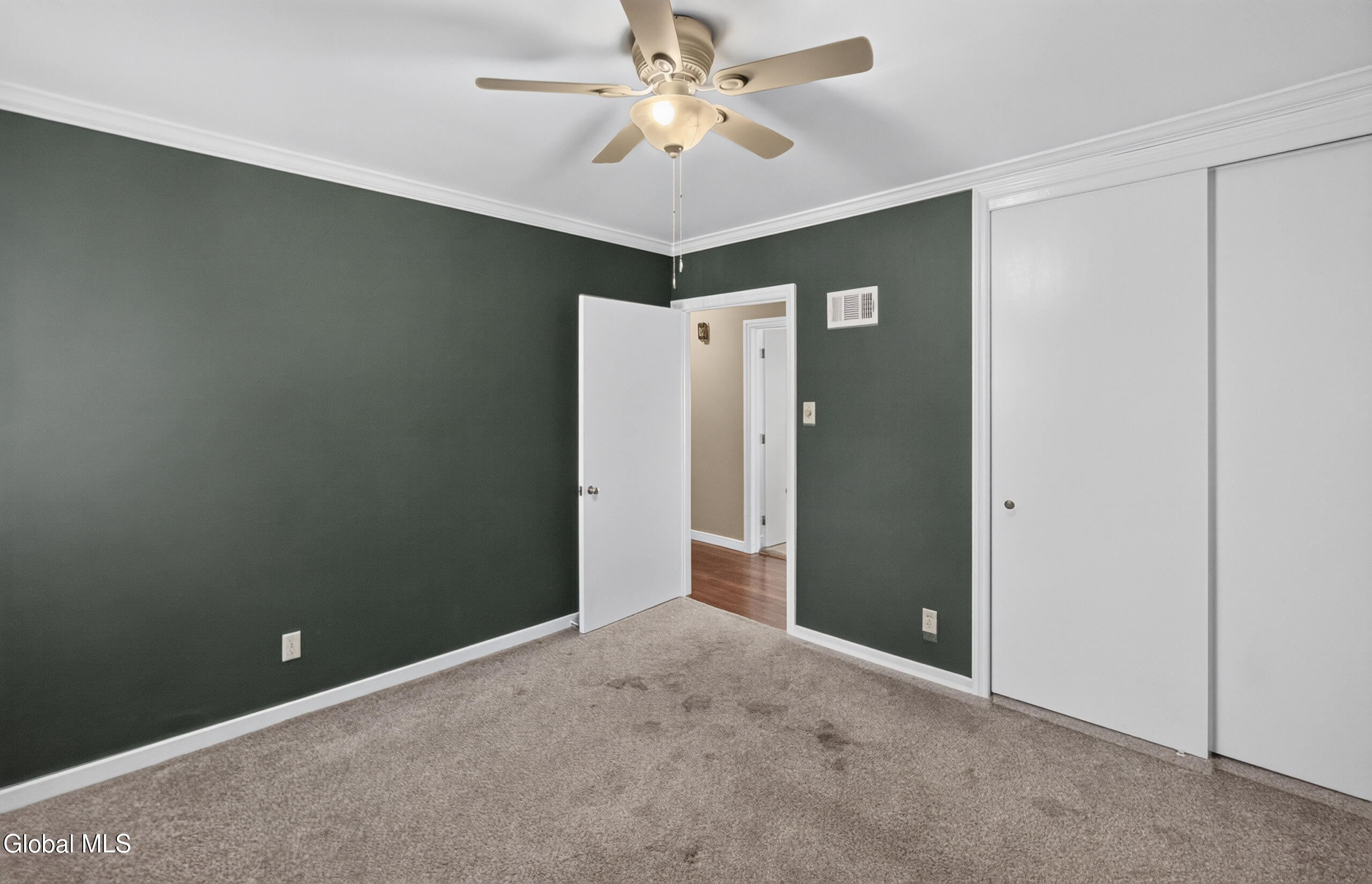 1189 Mcclellan Street Schenectady NY 12309