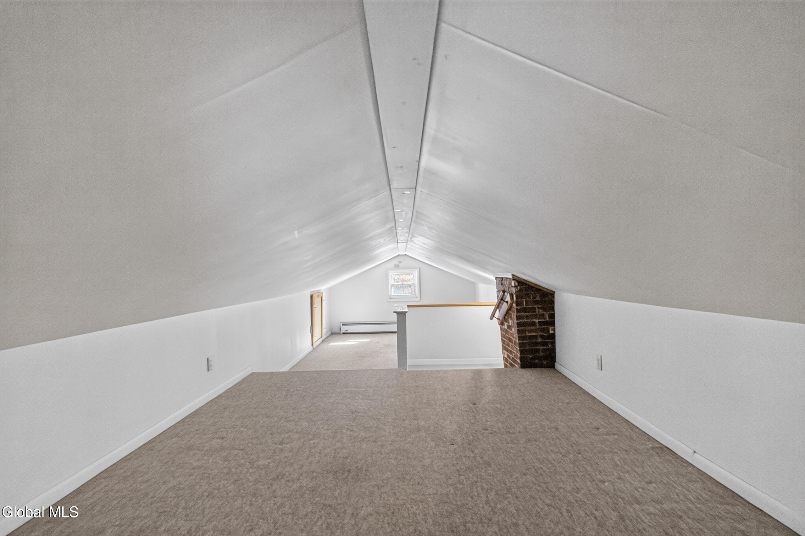 1189 Mcclellan Street Schenectady NY 12309