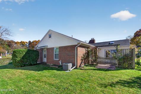 1189 Mcclellan Street Schenectady NY 12309