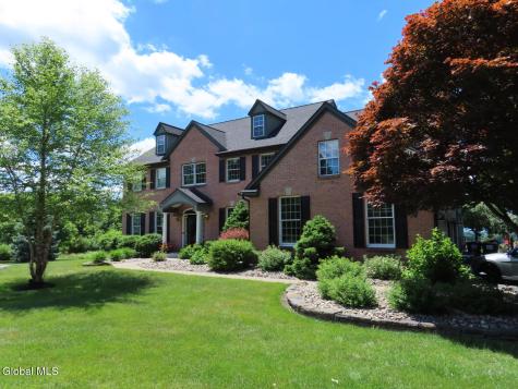 1 Tansy Court Wynantskill NY 12198