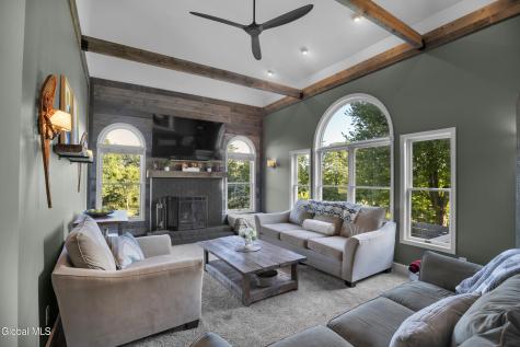 1 Tansy Court Wynantskill NY 12198