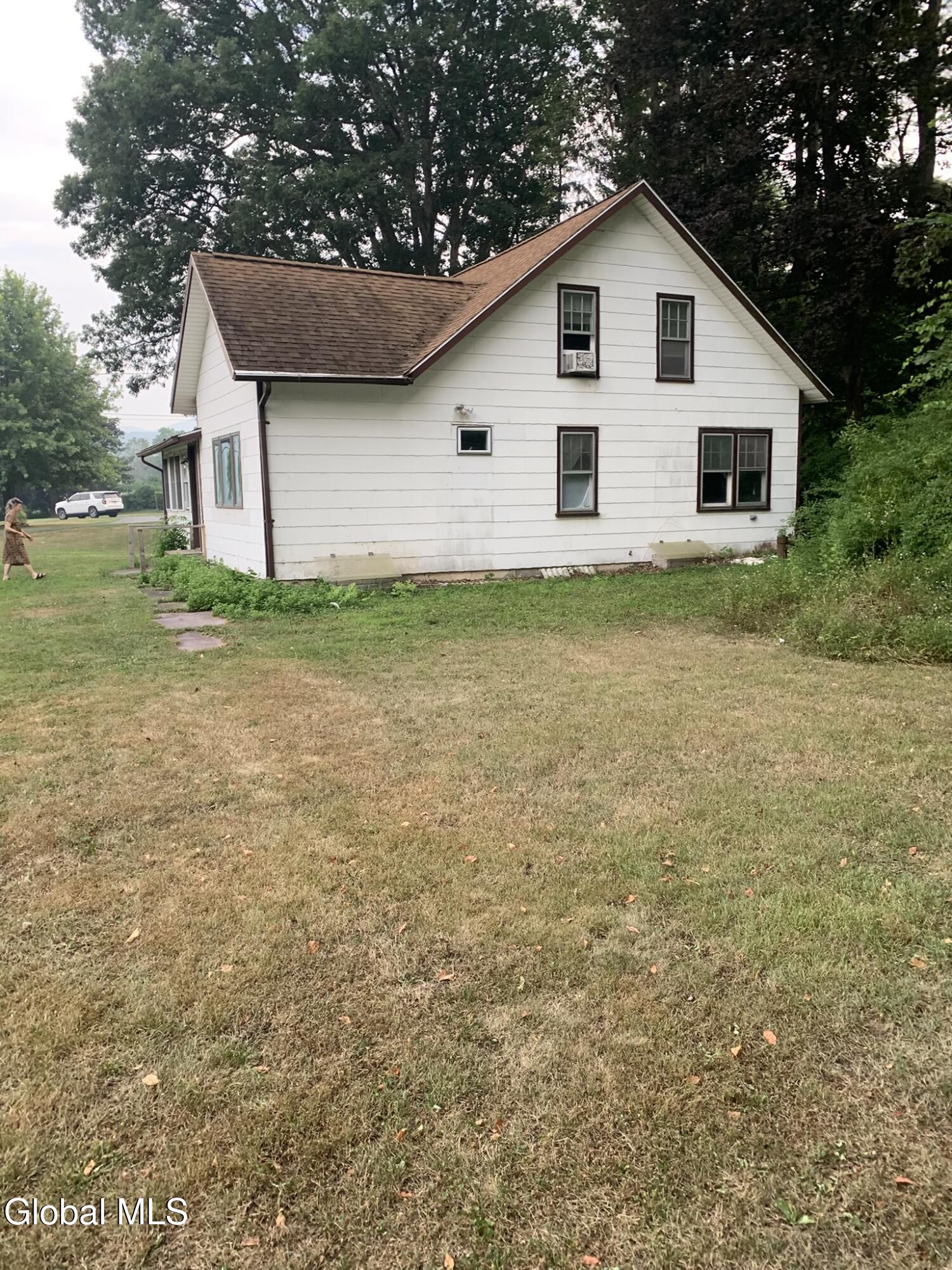 2751 Ny-145 Preston Hollow NY 12469