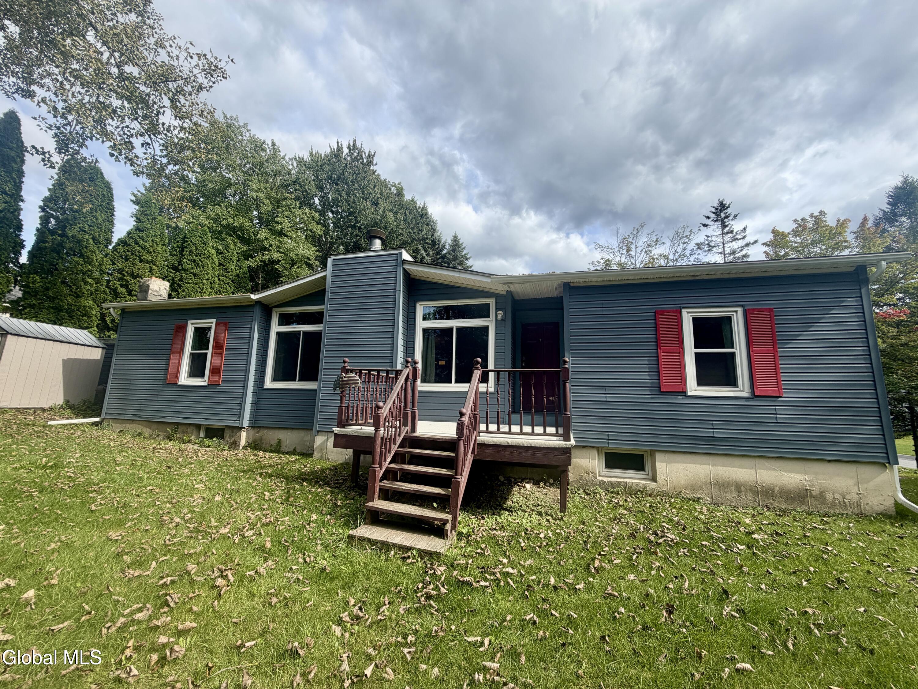 31 Penny Lane Averill Park NY 12018