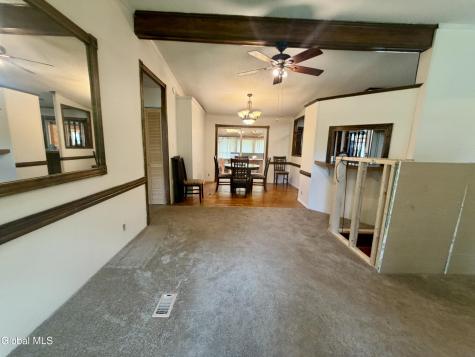 31 Penny Lane Averill Park NY 12018