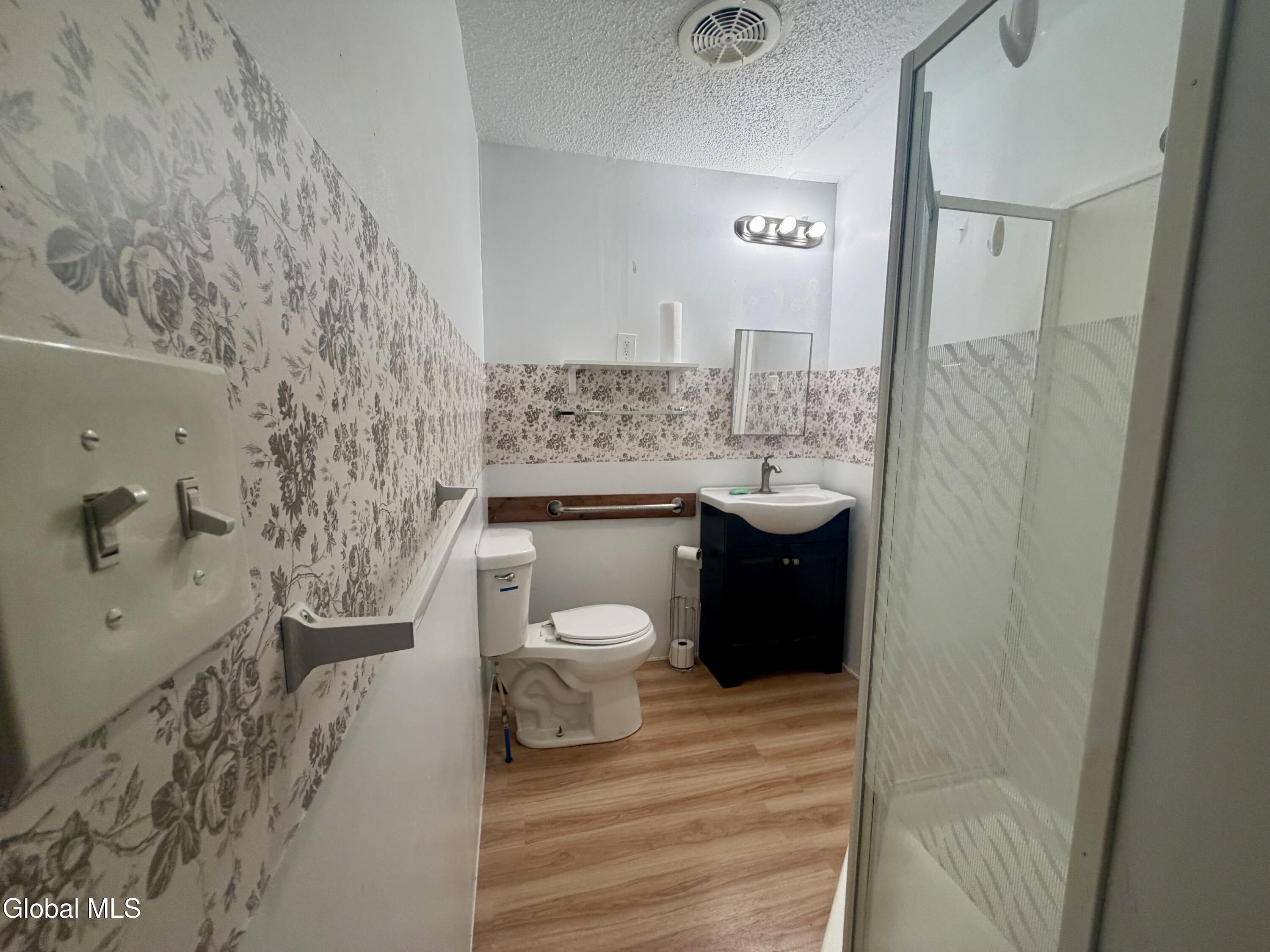 31 Penny Lane Averill Park NY 12018
