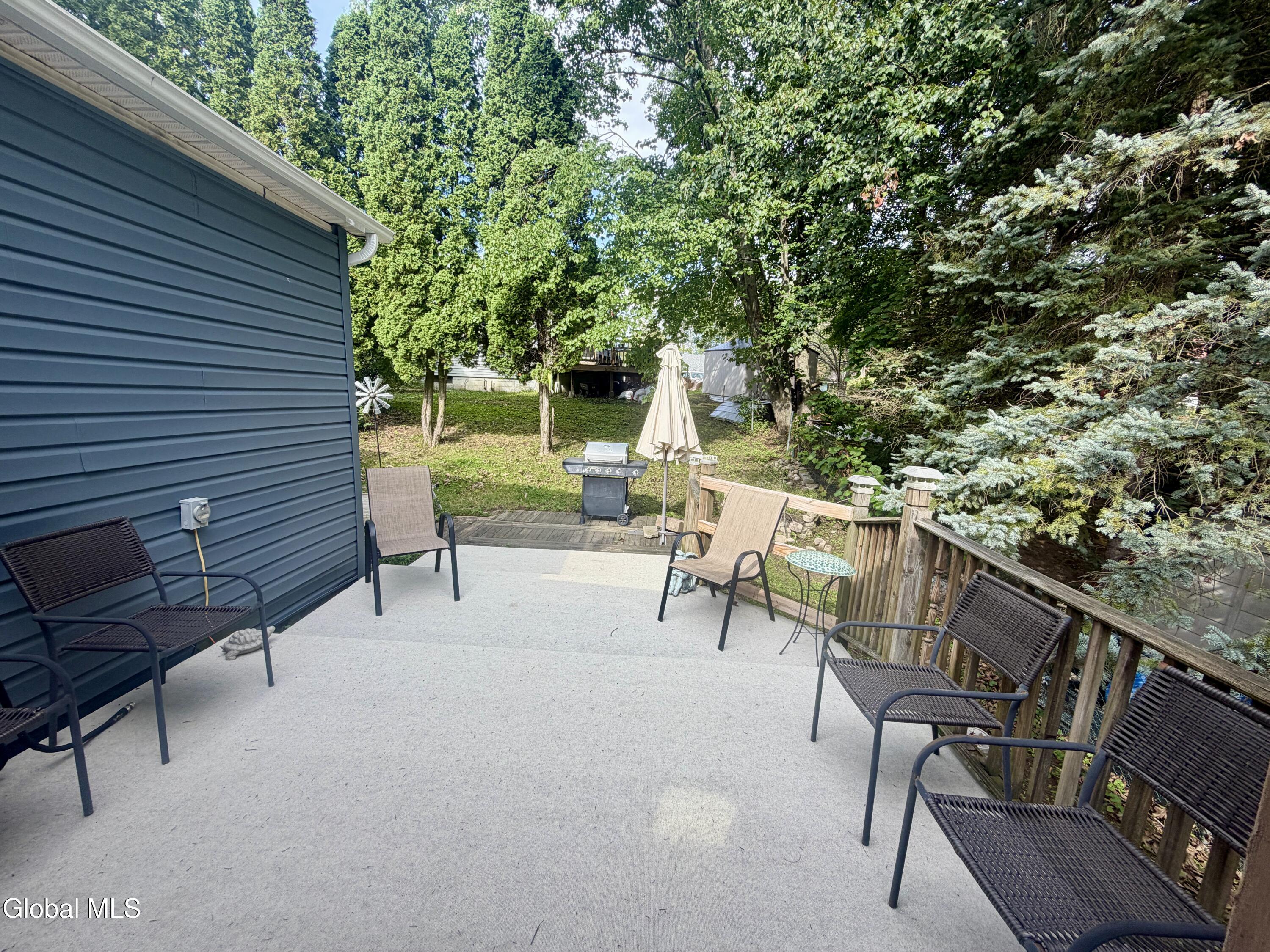 31 Penny Lane Averill Park NY 12018