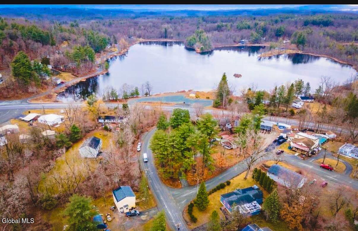 31 Penny Lane Averill Park NY 12018
