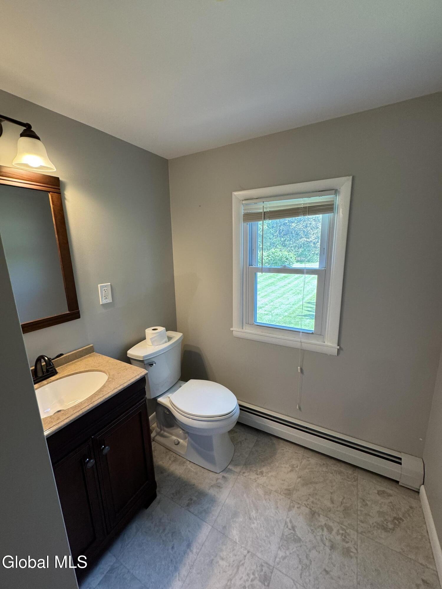 16 Sunset Troy NY 12180
