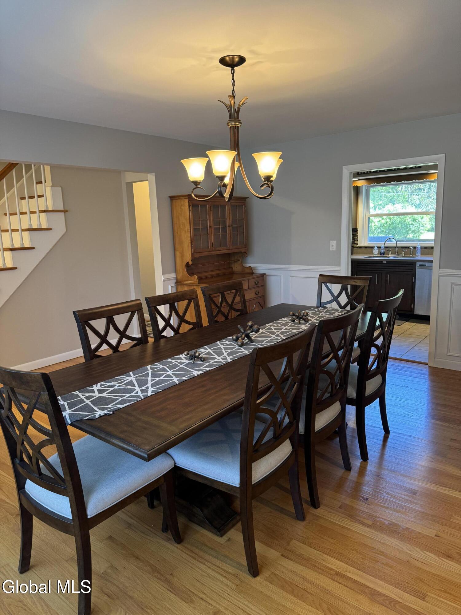 16 Sunset Troy NY 12180