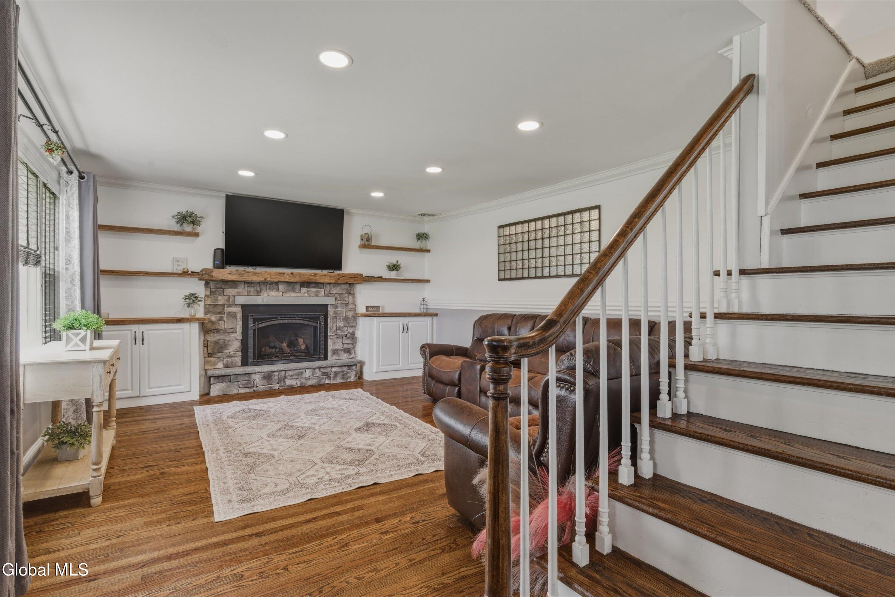 106 Mosher Road Sand Lake NY 12153