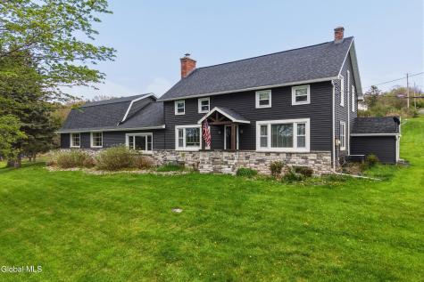 106 Mosher Road Sand Lake NY 12153
