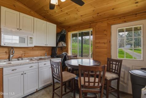 106 Mosher Road Sand Lake NY 12153