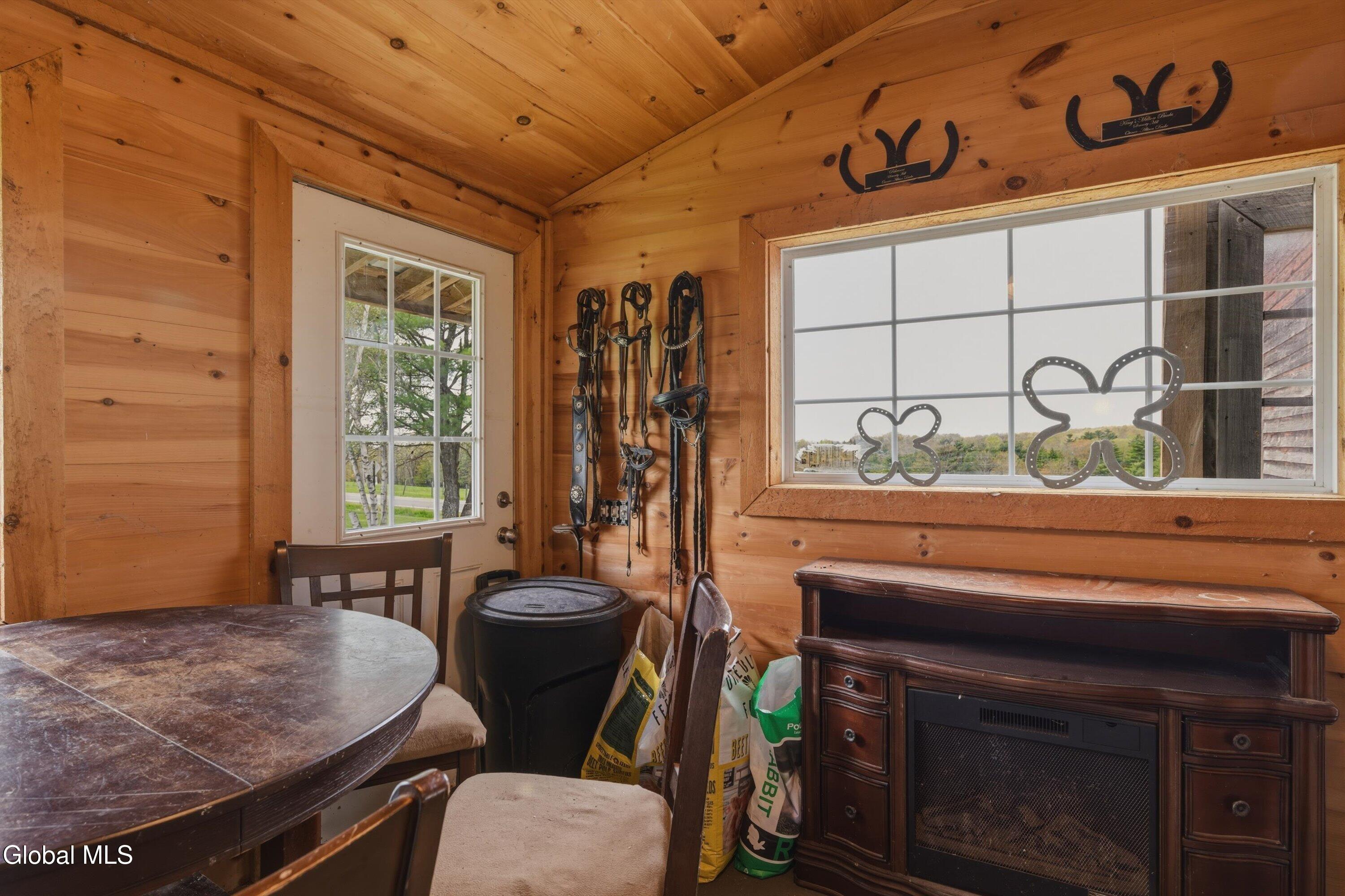 106 Mosher Road Sand Lake NY 12153