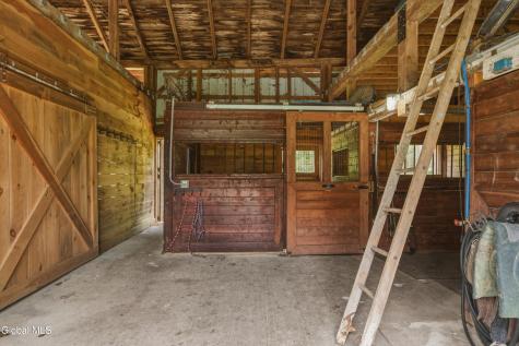 106 Mosher Road Sand Lake NY 12153