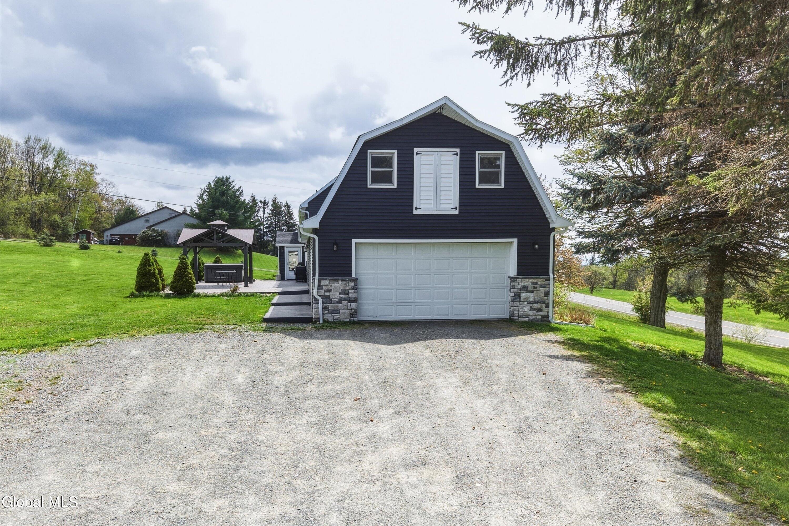 106 Mosher Road Sand Lake NY 12153