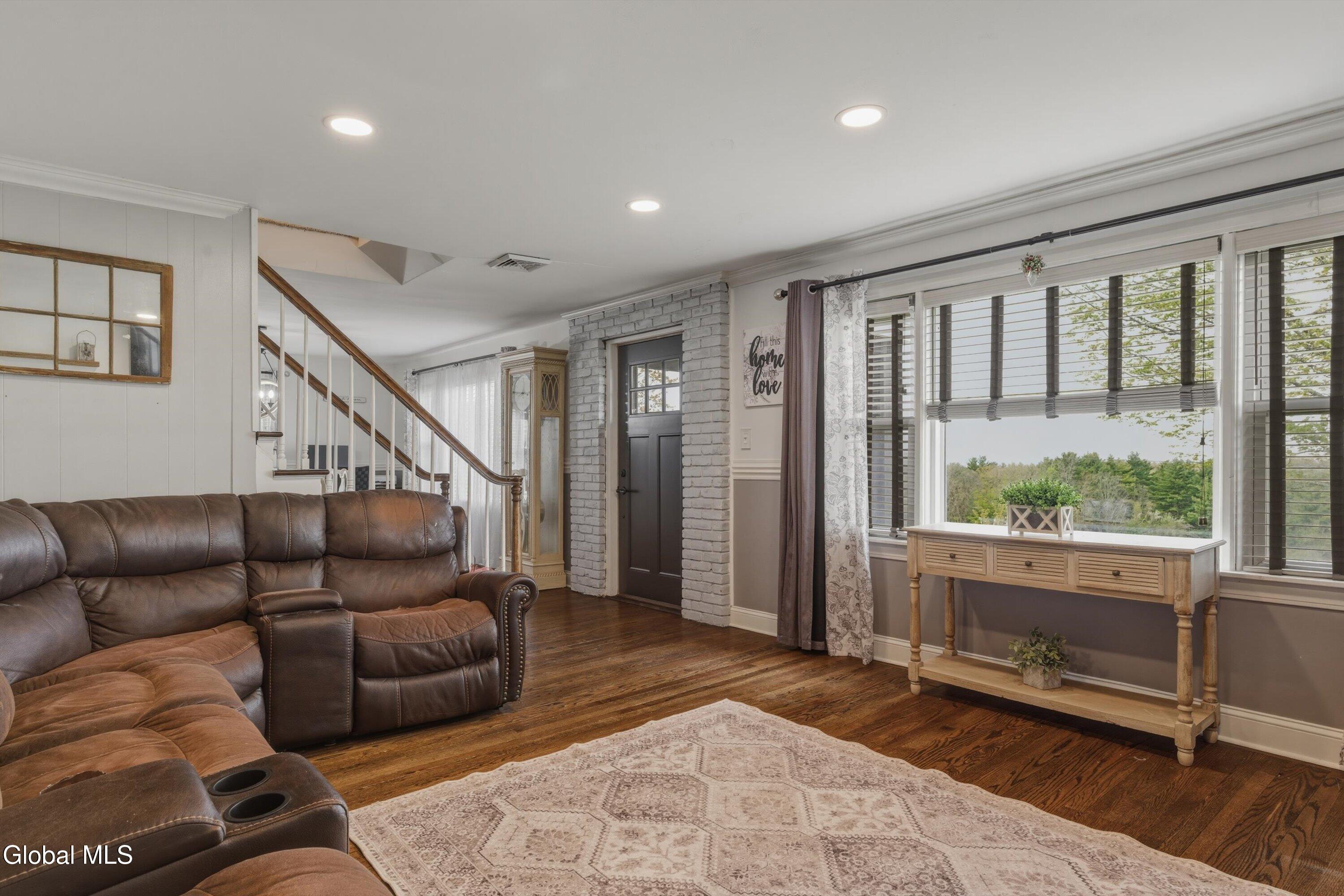 106 Mosher Road Sand Lake NY 12153
