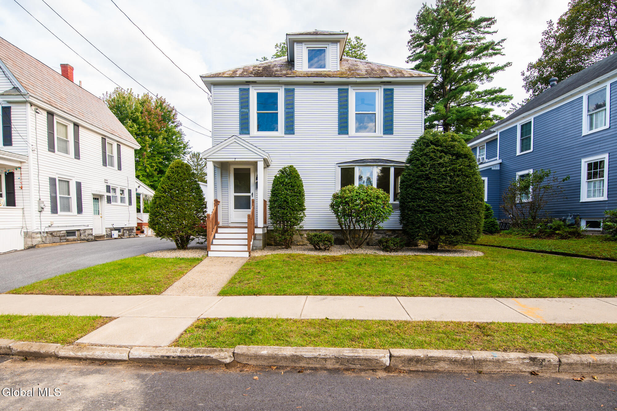 7 Bowman Avenue Glens Falls NY 12801
