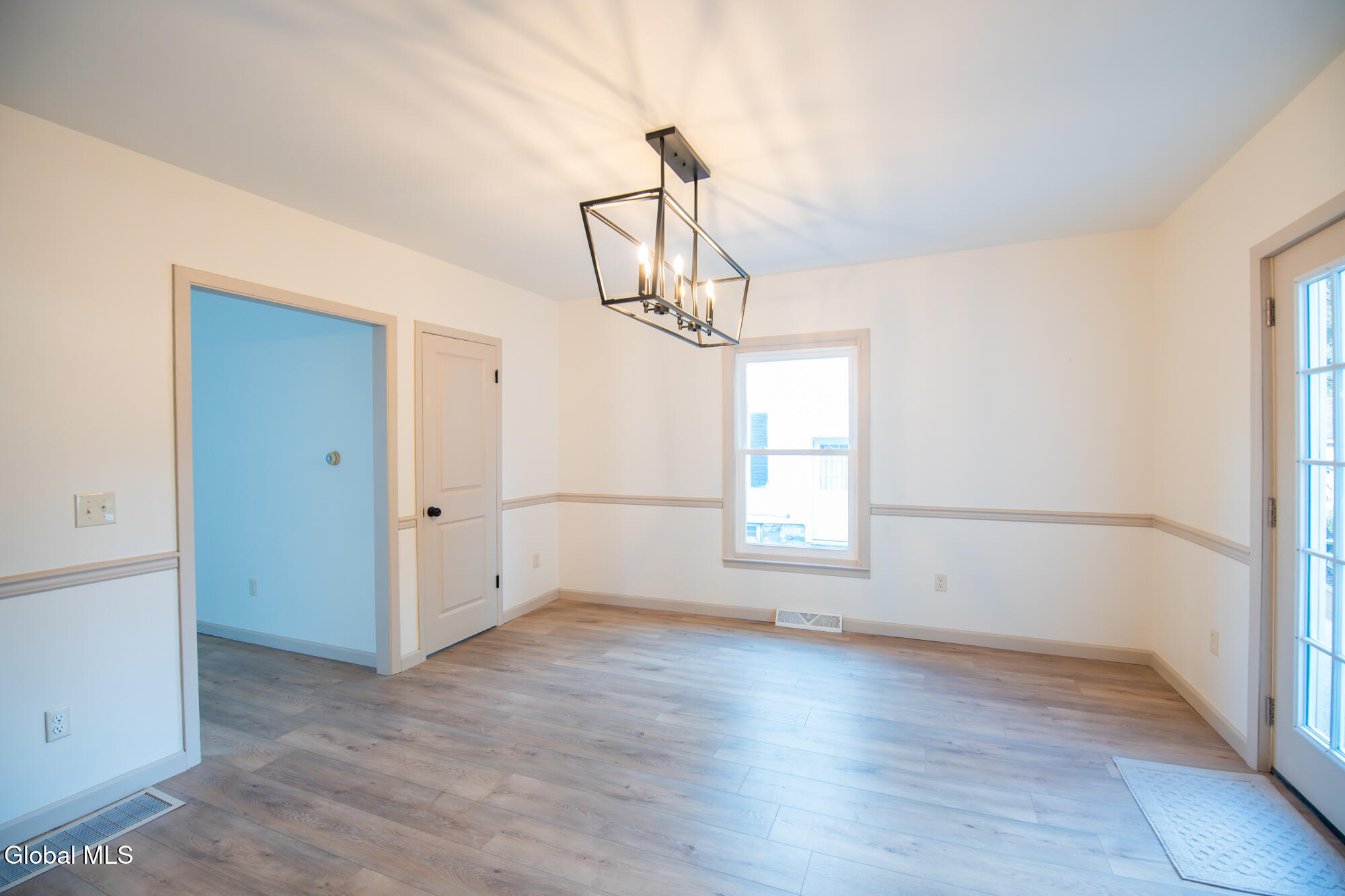 7 Bowman Avenue Glens Falls NY 12801