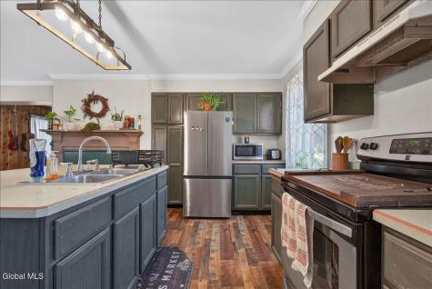 21 Burgoyne Street Schuylerville NY 12871