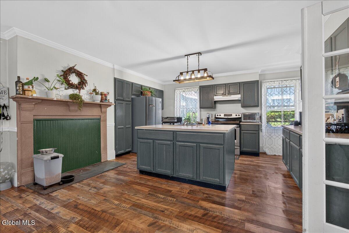 21 Burgoyne Street Schuylerville NY 12871