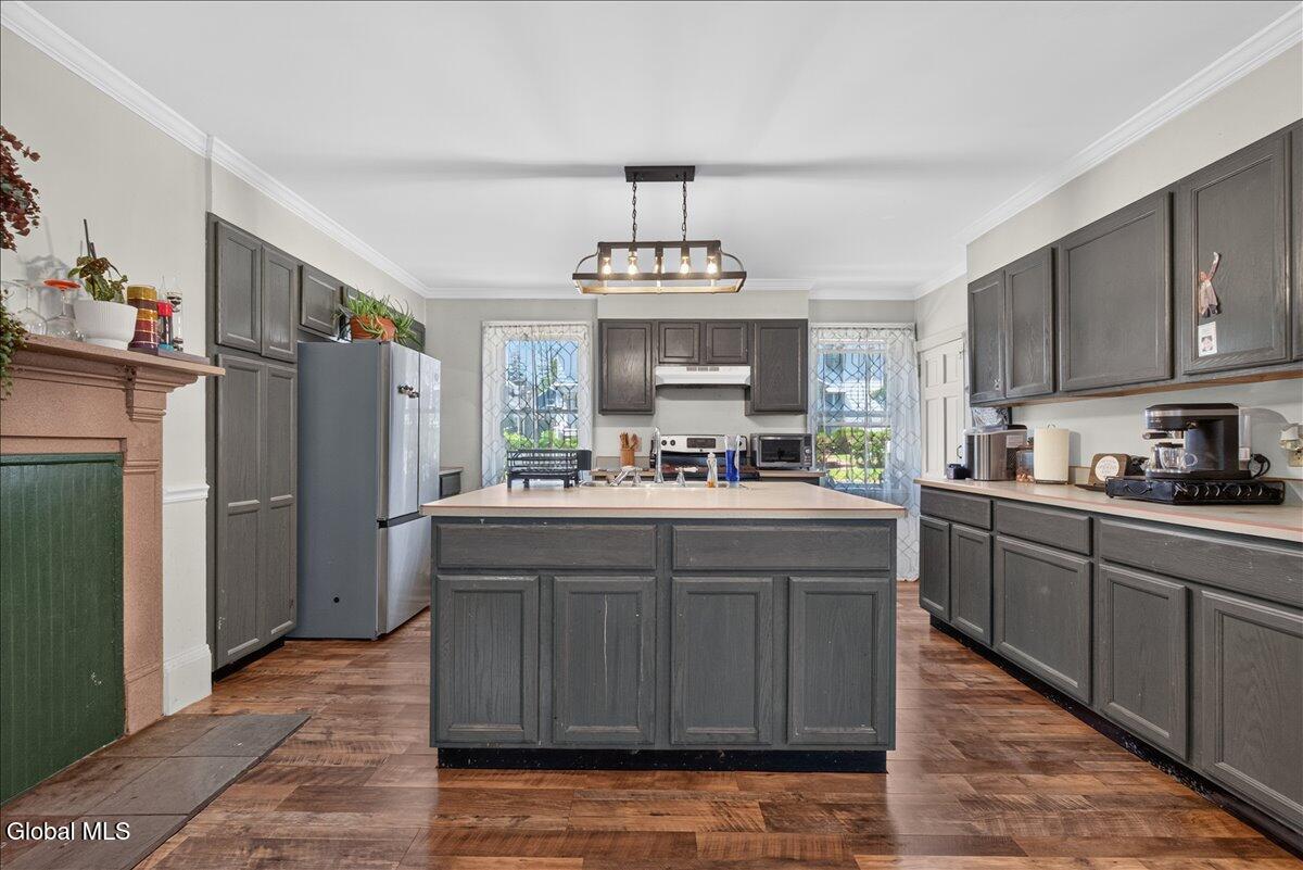21 Burgoyne Street Schuylerville NY 12871