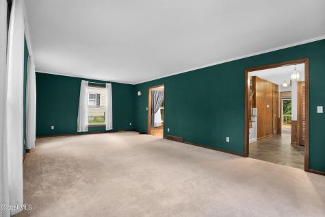 47 Canterbury Road Clifton Park NY 12065