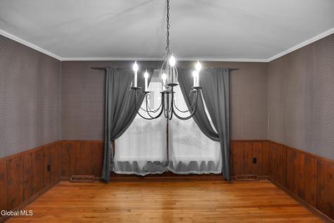 47 Canterbury Road Clifton Park NY 12065