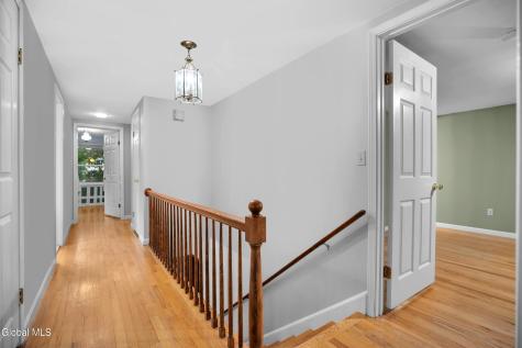 47 Canterbury Road Clifton Park NY 12065