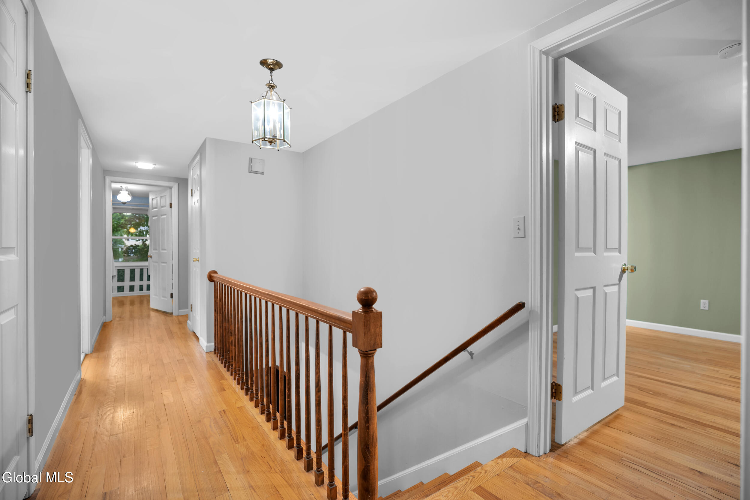 47 Canterbury Road Clifton Park NY 12065