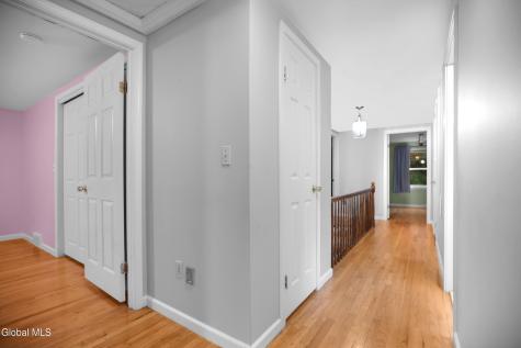 47 Canterbury Road Clifton Park NY 12065
