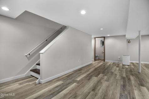 47 Canterbury Road Clifton Park NY 12065