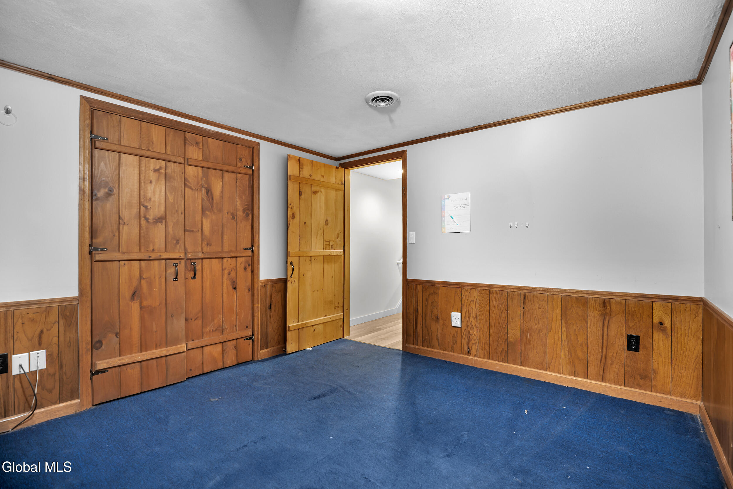47 Canterbury Road Clifton Park NY 12065