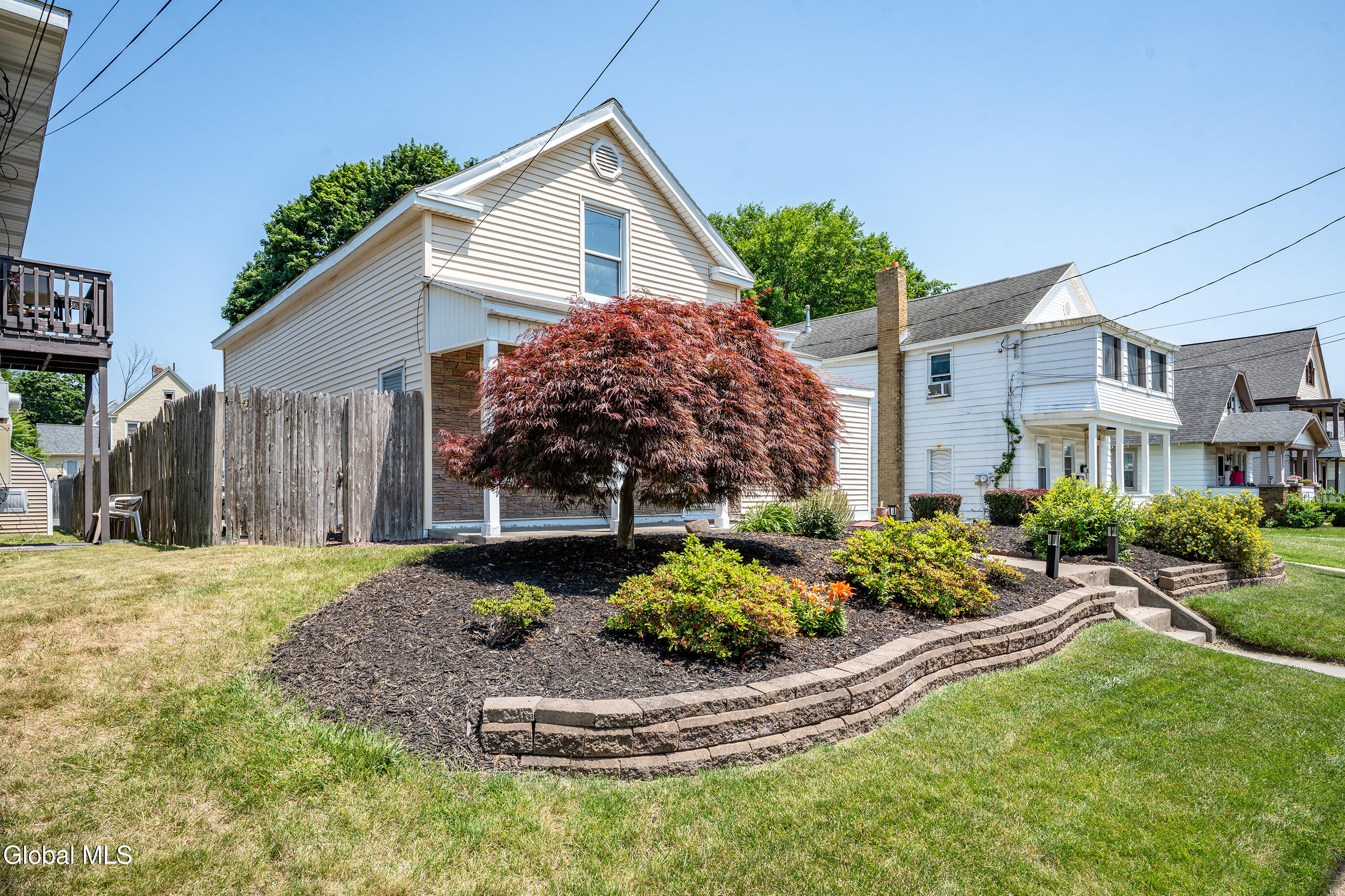 809 Thompson Street Schenectady NY 12306
