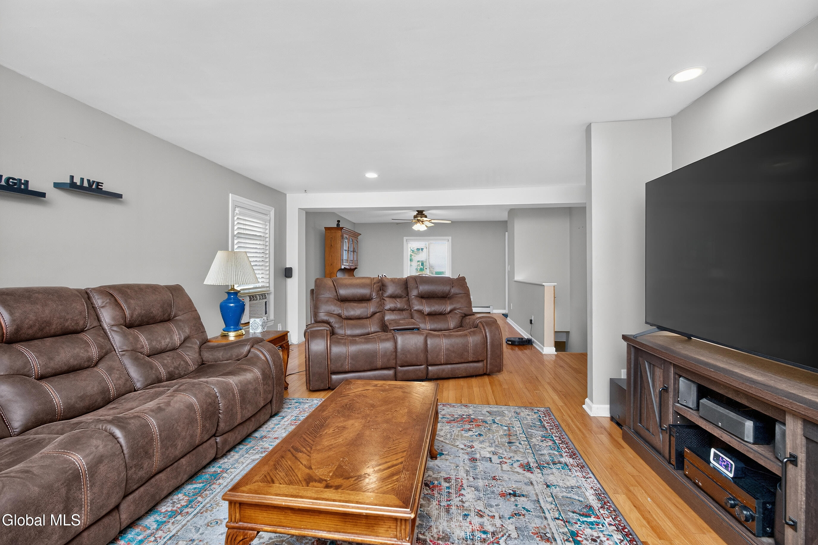 809 Thompson Street Schenectady NY 12306