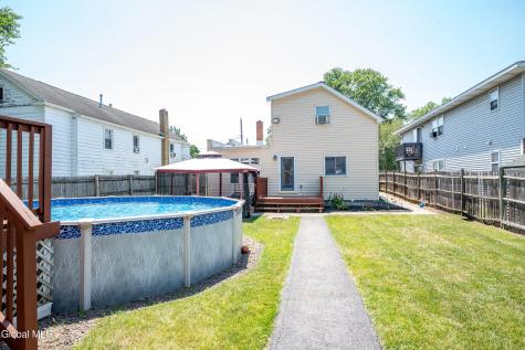 809 Thompson Street Schenectady NY 12306