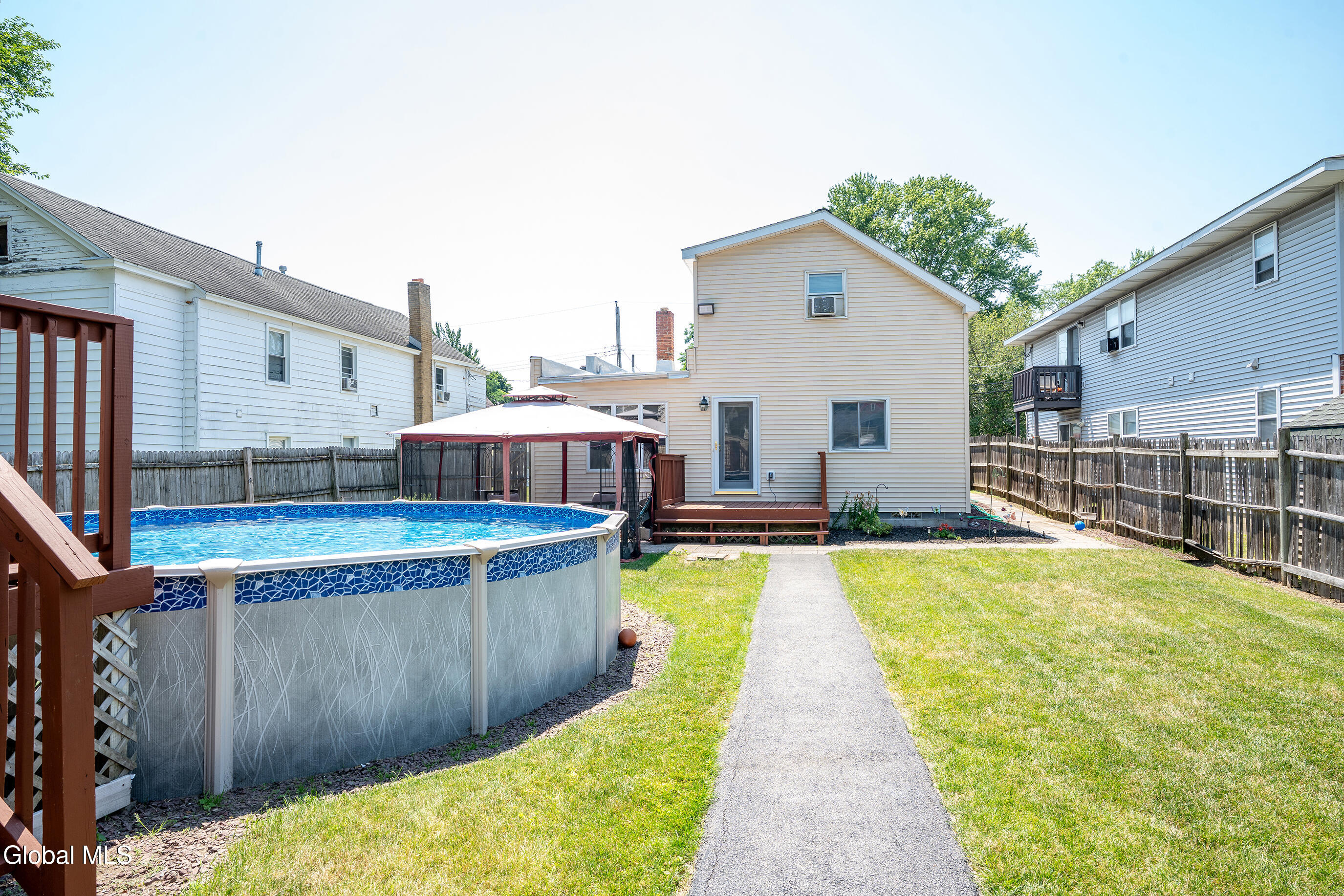 809 Thompson Street Schenectady NY 12306