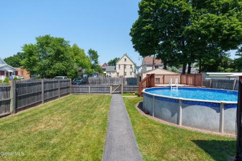 809 Thompson Street Schenectady NY 12306