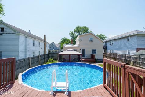 809 Thompson Street Schenectady NY 12306