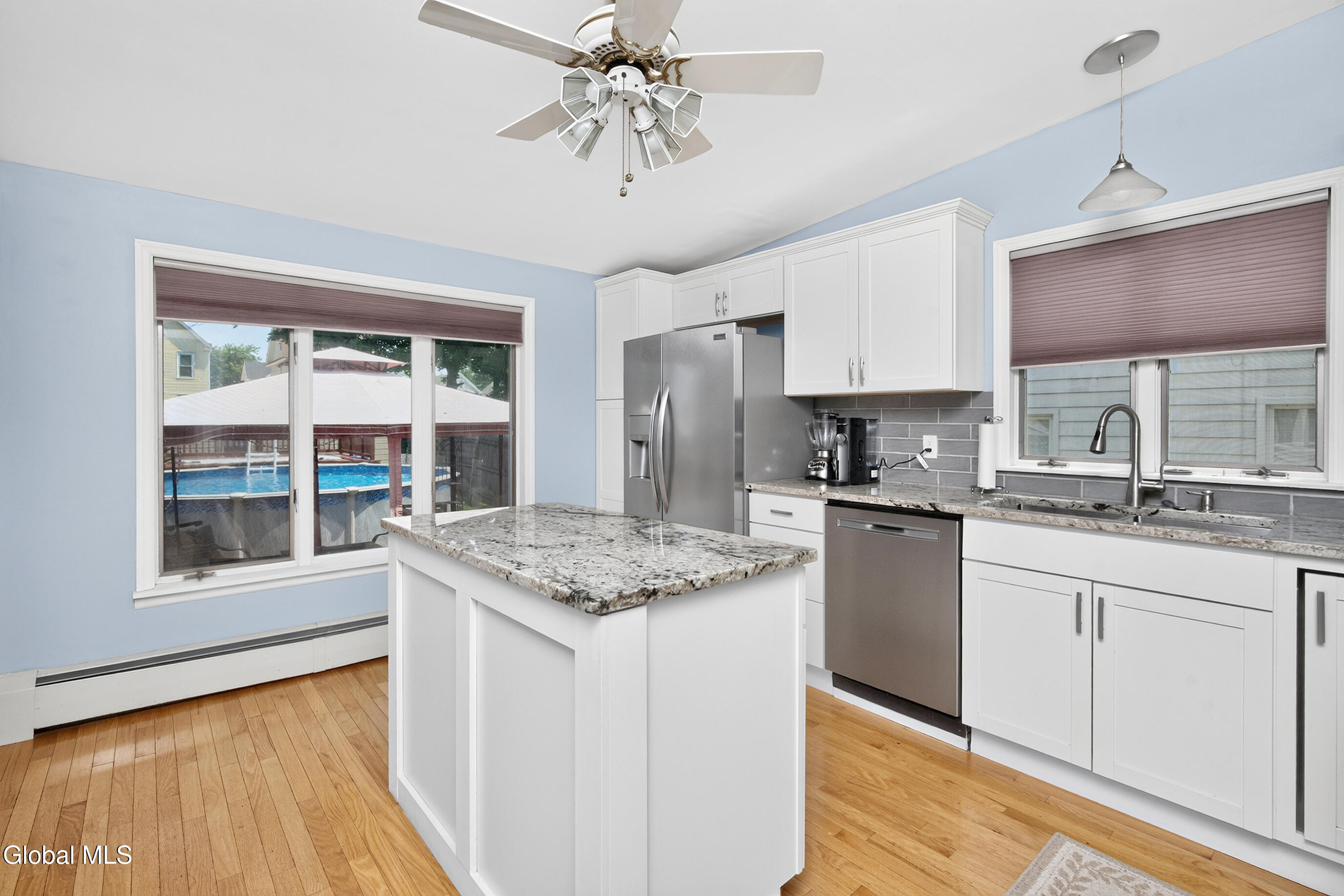 809 Thompson Street Schenectady NY 12306