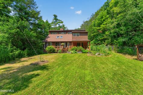 178 Blodgett Hill Road Coeymans Hollow NY 12046