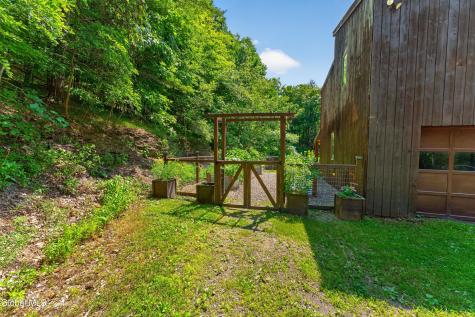 178 Blodgett Hill Road Coeymans Hollow NY 12046