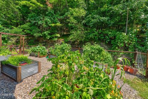 178 Blodgett Hill Road Coeymans Hollow NY 12046