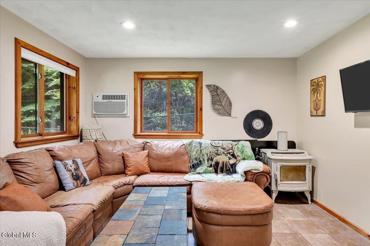 307 Bobillen Drive Jewett NY 12444