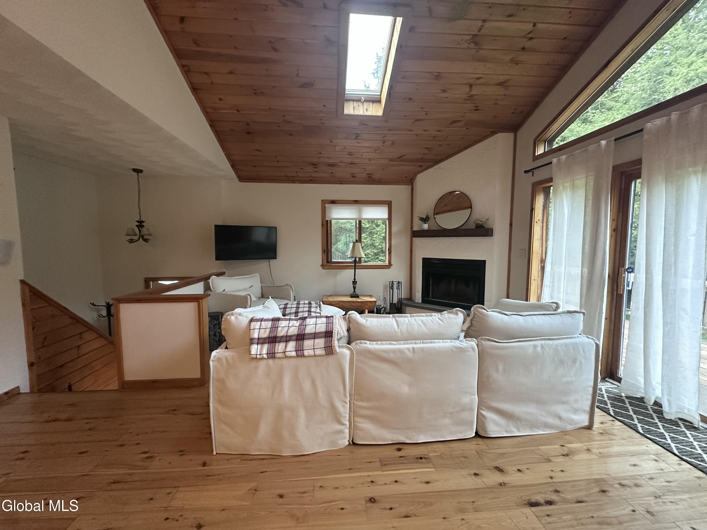 307 Bobillen Drive Jewett NY 12444