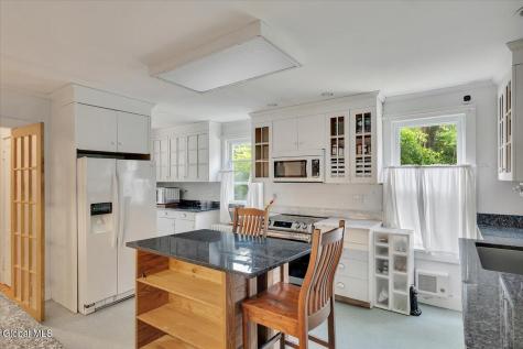 18 Gaffney Lane Kinderhook NY 12106