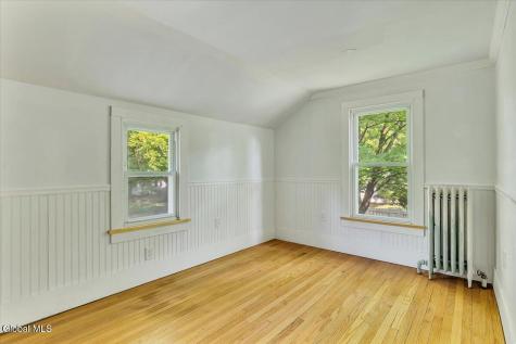 18 Gaffney Lane Kinderhook NY 12106