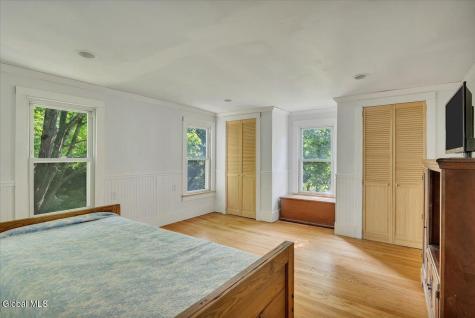 18 Gaffney Lane Kinderhook NY 12106